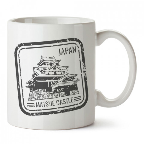 Japon Matsue Kalesi tasarım kupa bardak (mug bardak). Ülke ve şehir temalı hediye çeşitleri. Japonya desenli hediyelik kahve kupası. Turizm ve tatil hediyeleri.