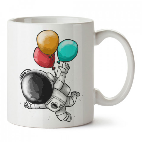 Balonlar ile Uçan Astronot tasarım baskılı kupa bardak (mug bardak). Uzay ve galaksi desenleri sevenlere hediye. Ay ve gezegen resimli kupa. Uzay meraklılarına hediyelik.